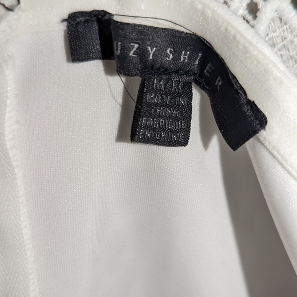 M • Suzy Shier • White Crochet Lace Detail Square Neckline Cropped Jumpsuit - Picture 6 of 7